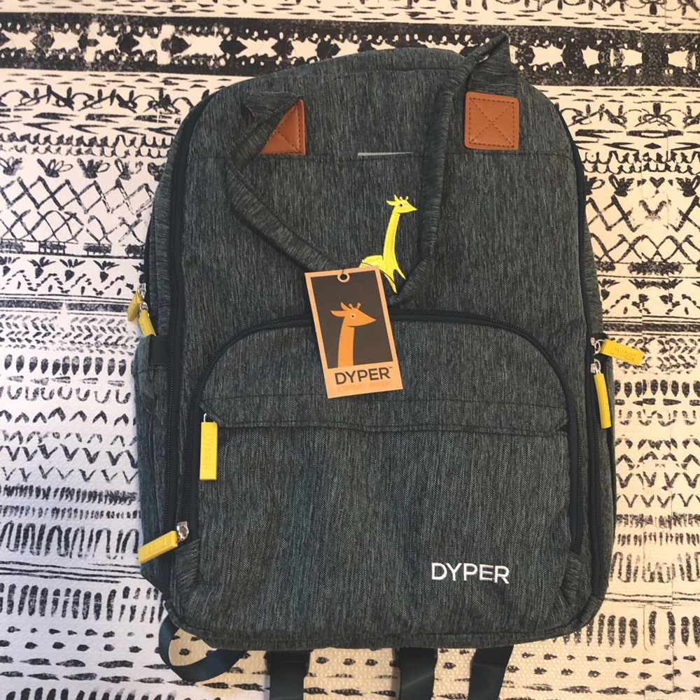 Dyper Diaper Bag and Changing Pad- New